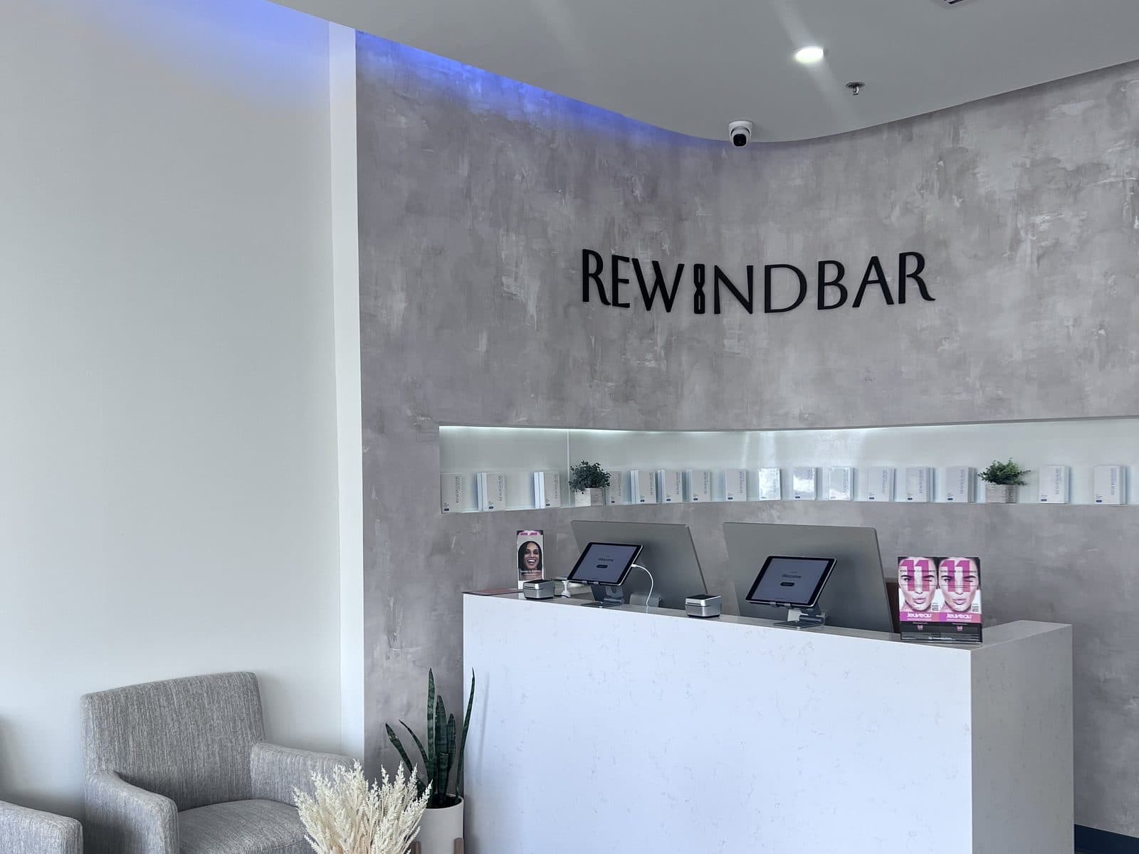 The reception desk inside Rewind Bar Med Spa in South Plainfield